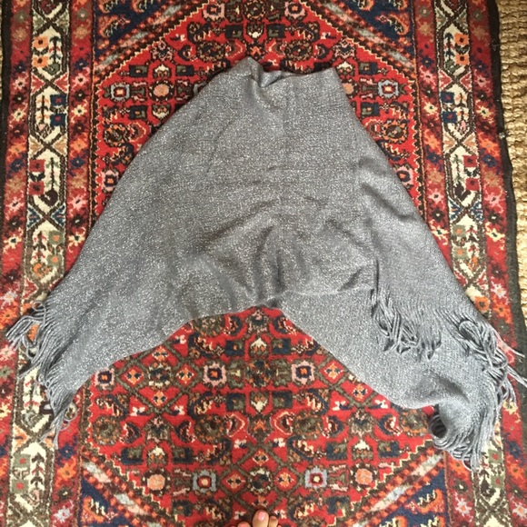 Fun silver poncho with metallic thread detailing! - Picture 1 of 1