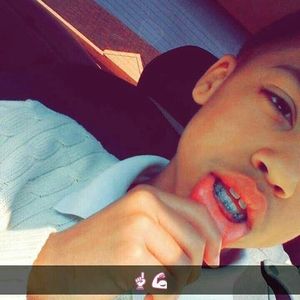 Meet your Posher, Qualate