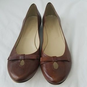 Sundance Catalog Brown Flats 9