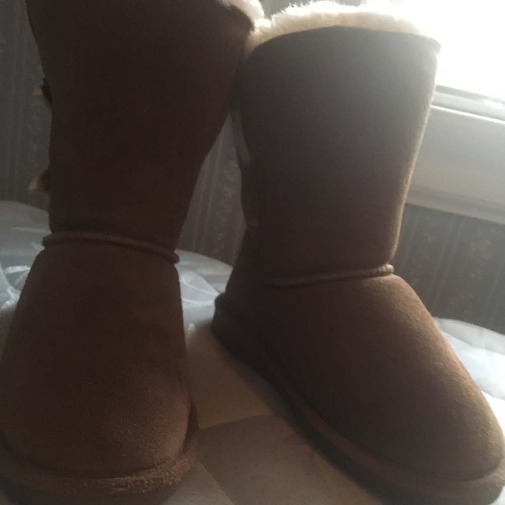 Bear paw boots