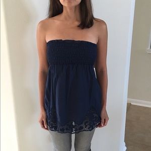 Blue strapless top