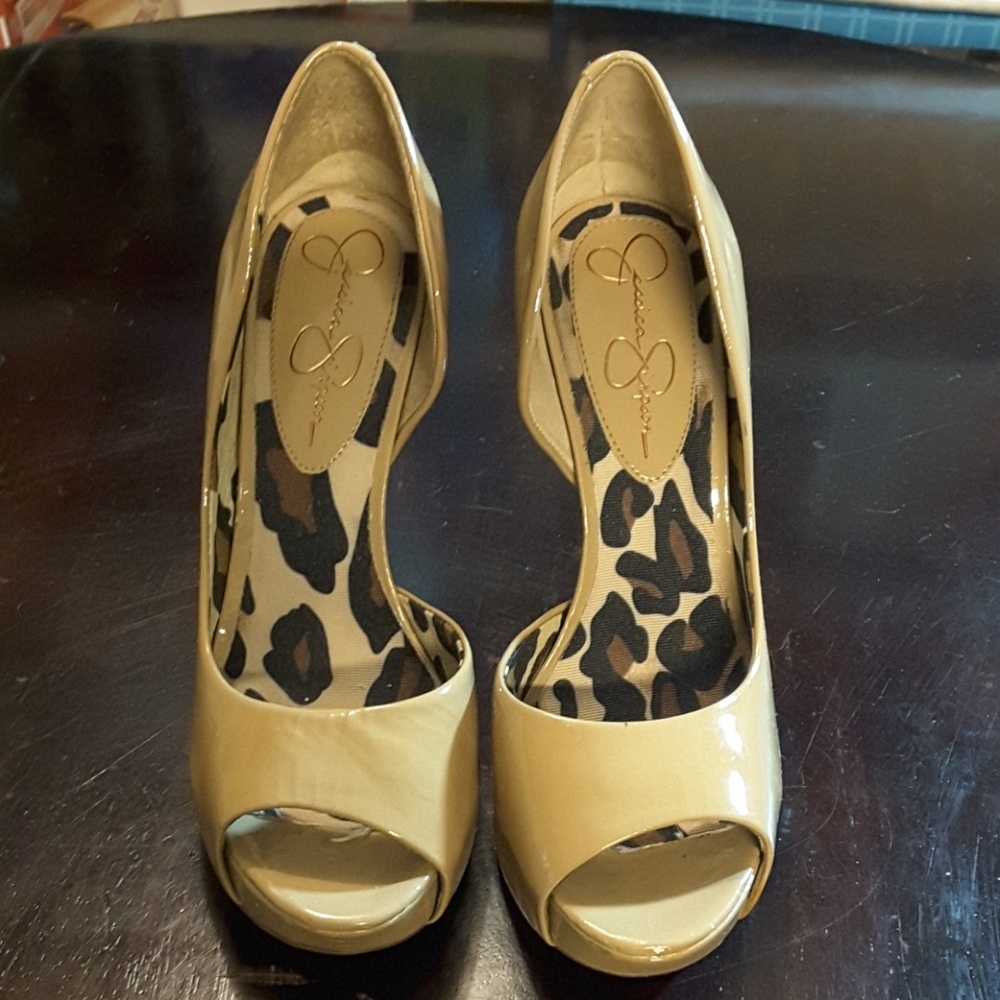 Tan 7B Jessica Simpson 4" Heels Used