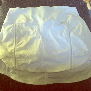 One hour sale Lululemon white skort