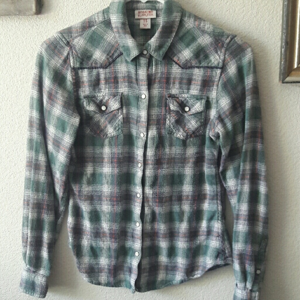 Fly Flannel snap button down