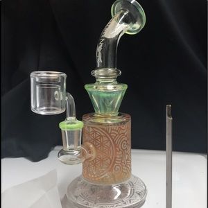 Meet your Posher, Henri