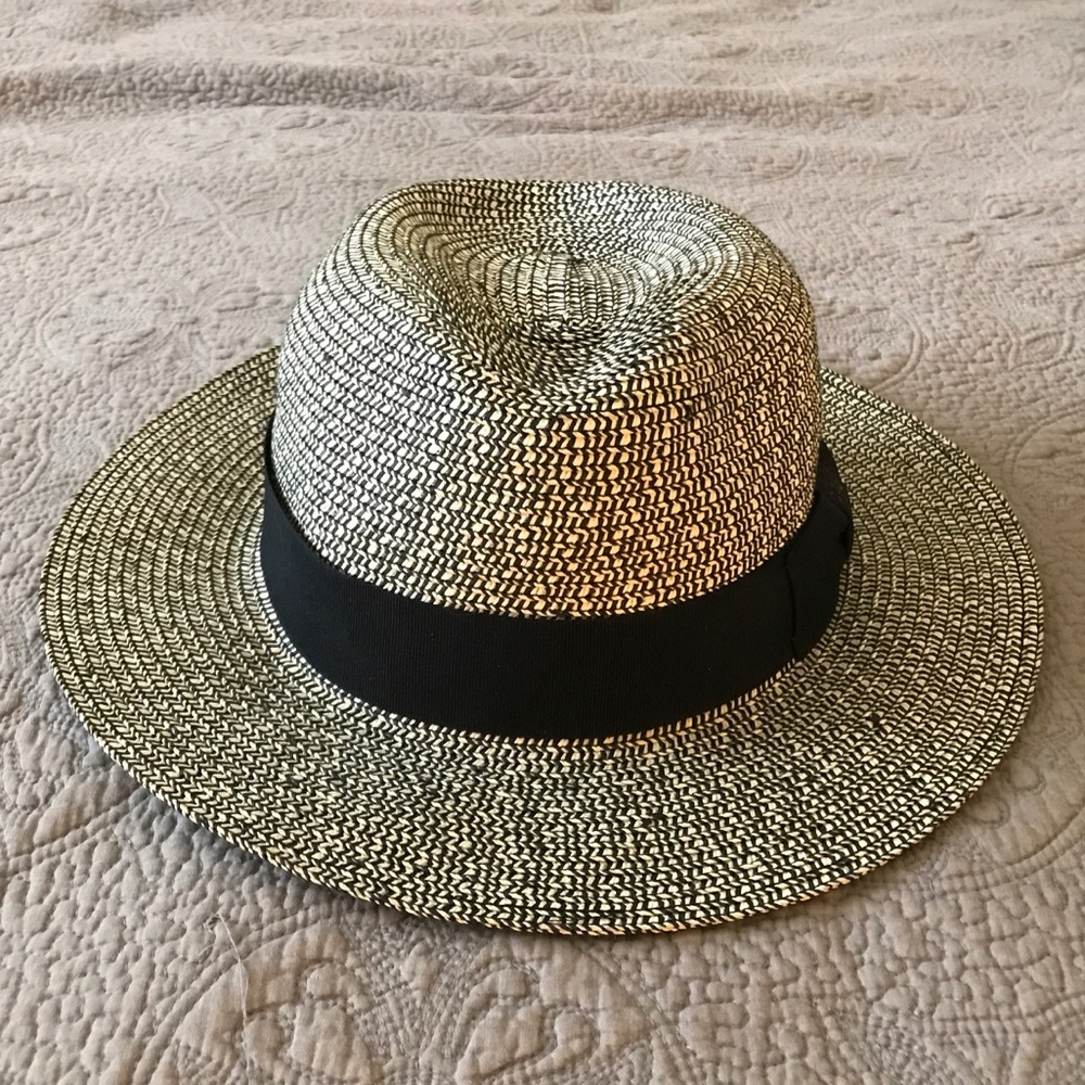 Woven hat