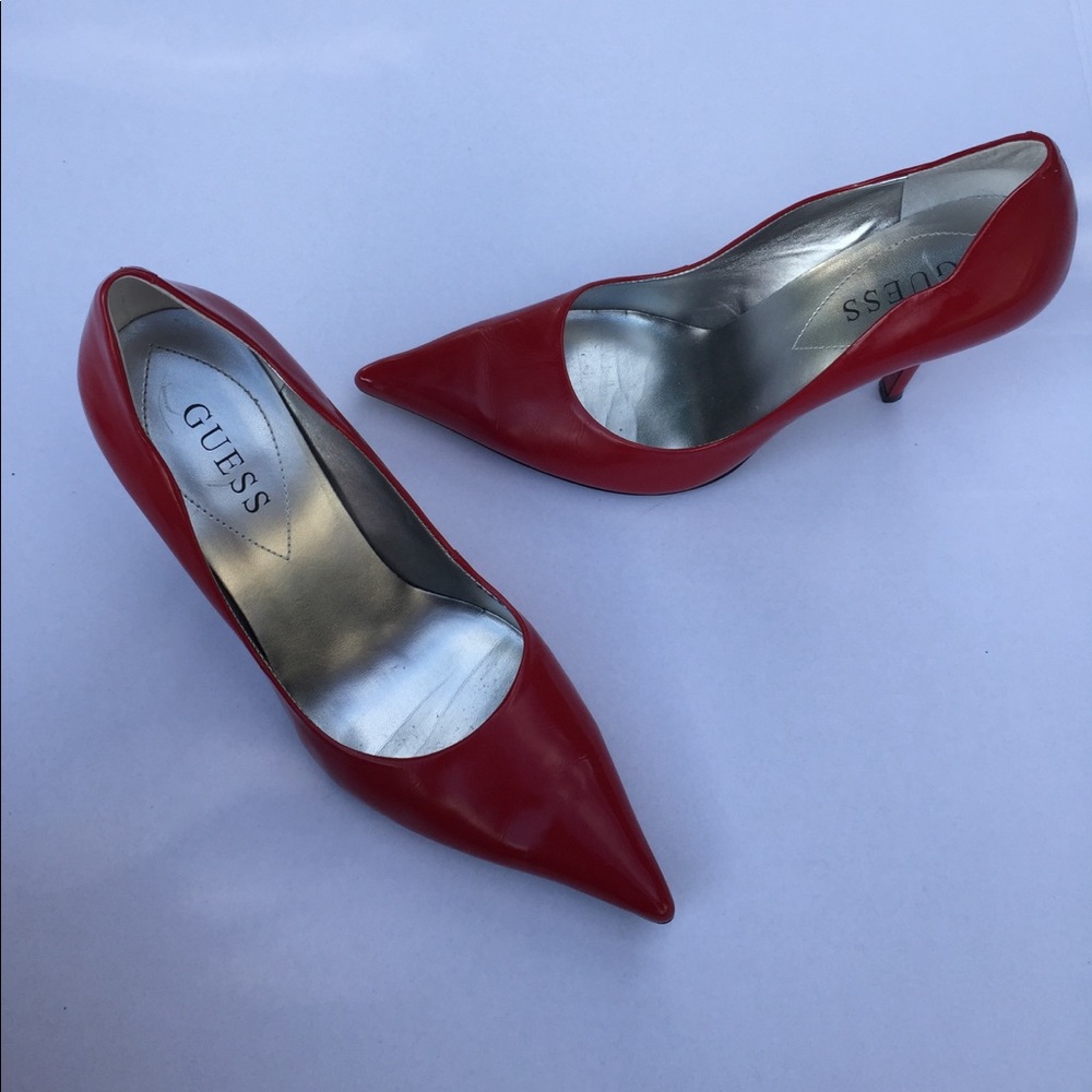 Red guess shoes