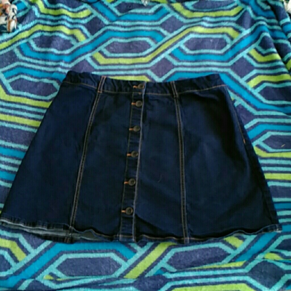 Dark wash a-line skirt