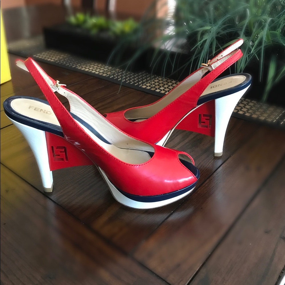 AUTHENTIC Fendi Slingback