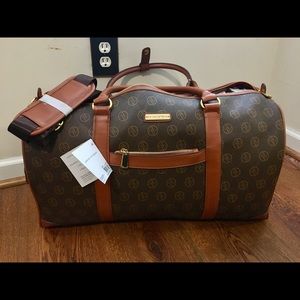 Adrienne Vittadini 22" large duffle