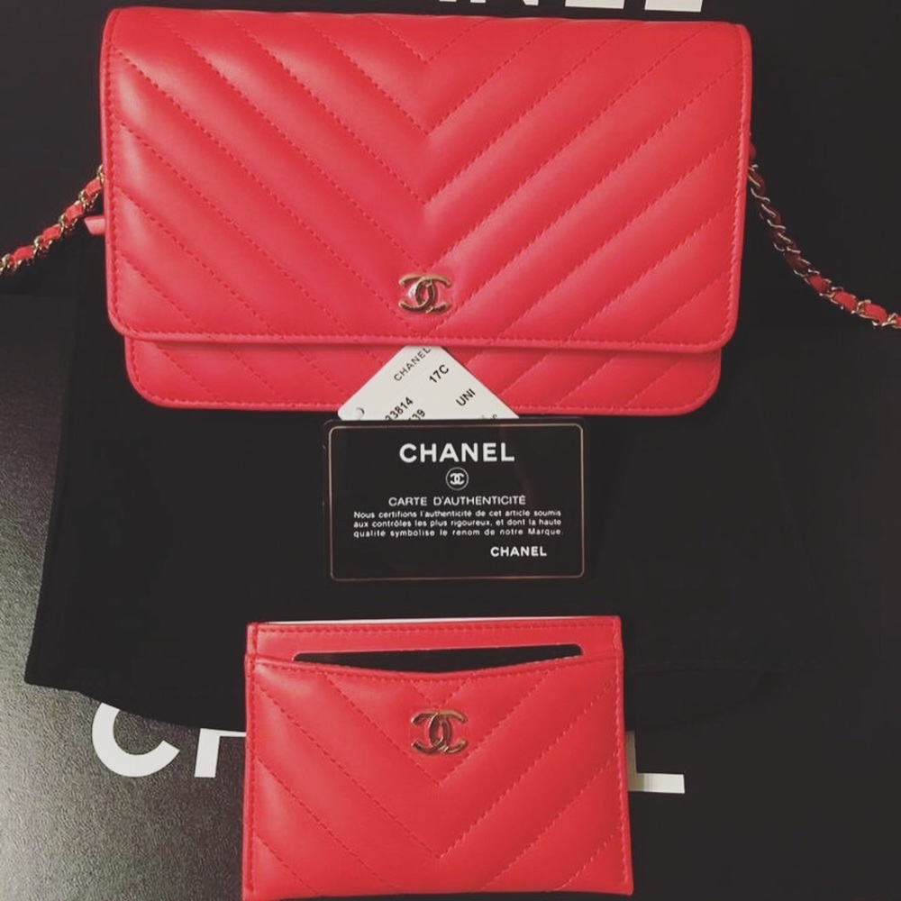 Chanel handbag and card holder
