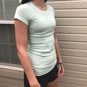 Lululemon Swiftly Tech Short Sleeve Crew