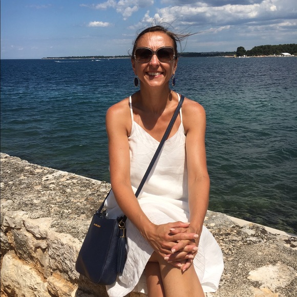 Meet your Posher, Sanela - Picture 1 of 1