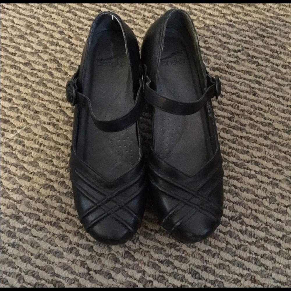 Dansko Black Leather Heals