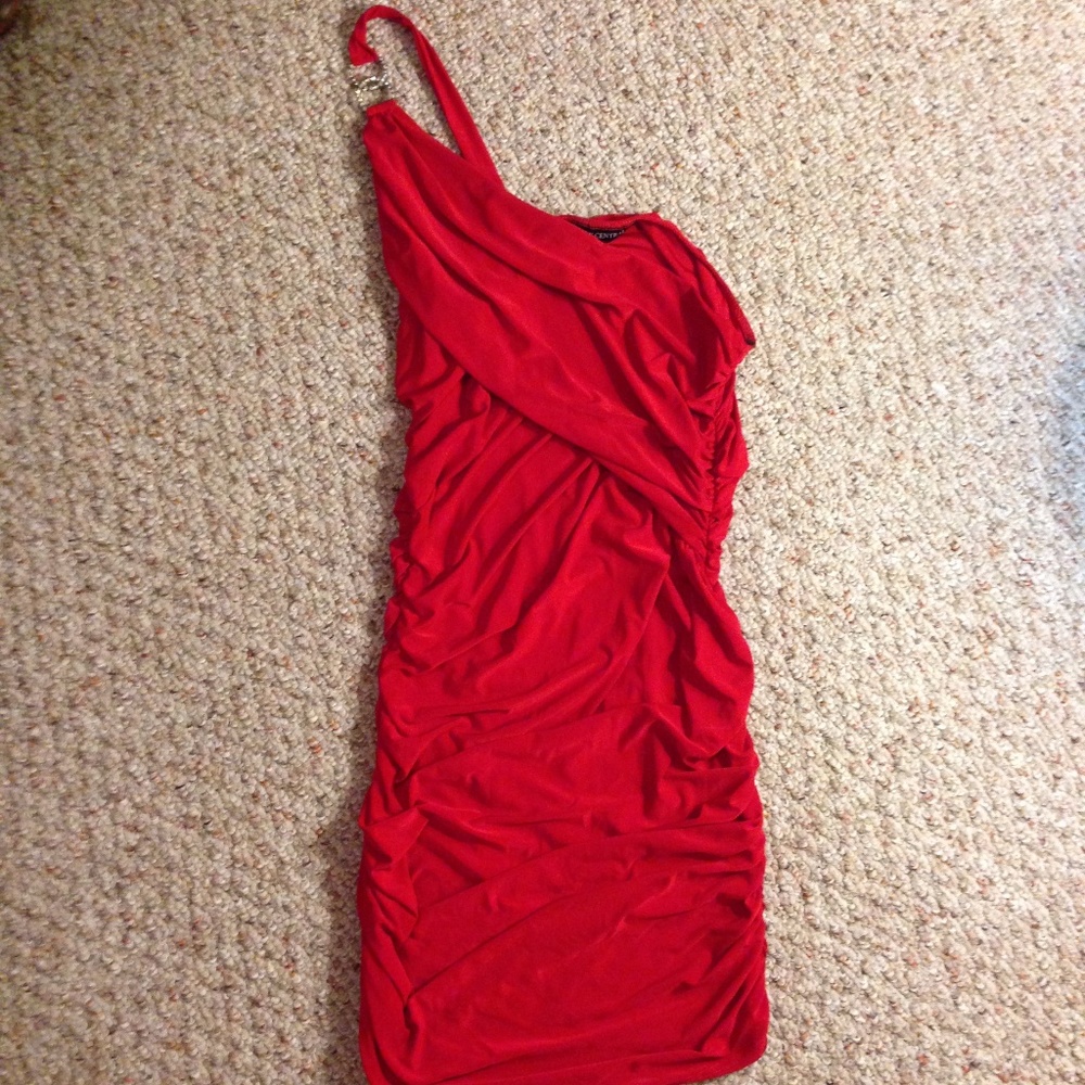 Gorgeous Bright Red One Shoulder Dress