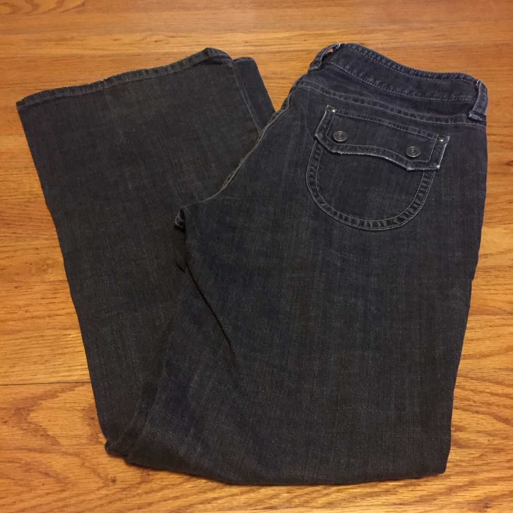 Like new gap low rise flare jeans