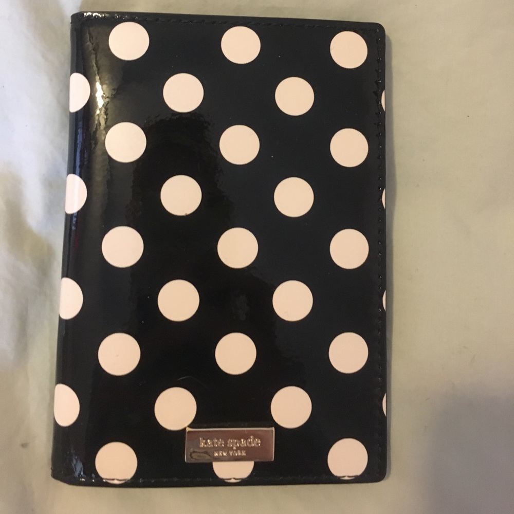 Kate Spade Carlisle street passport holder