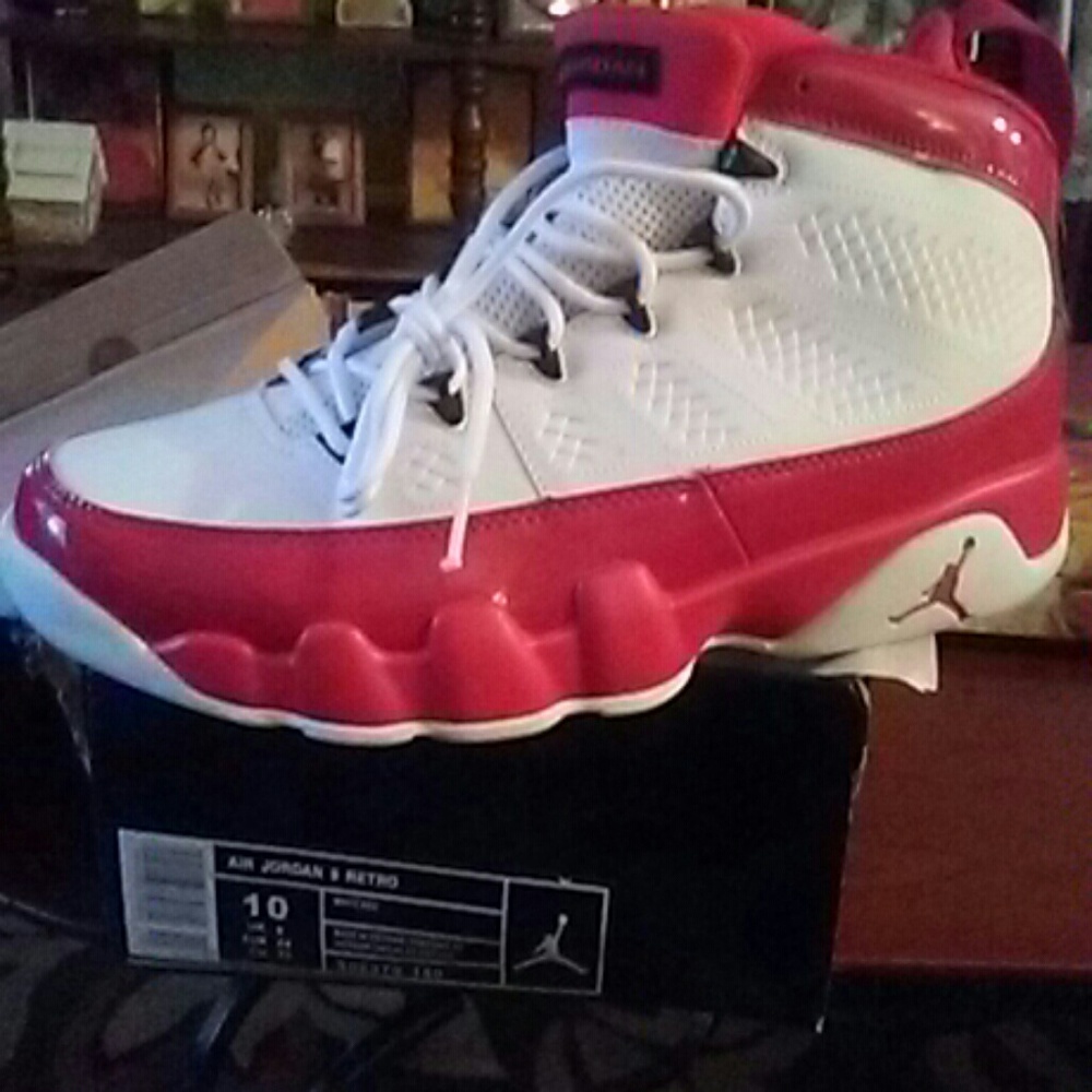 Air jordan retro 9 red & white deadstock