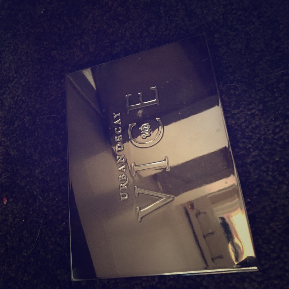 Urban Decay Vice Lipstick Junkie Pallete