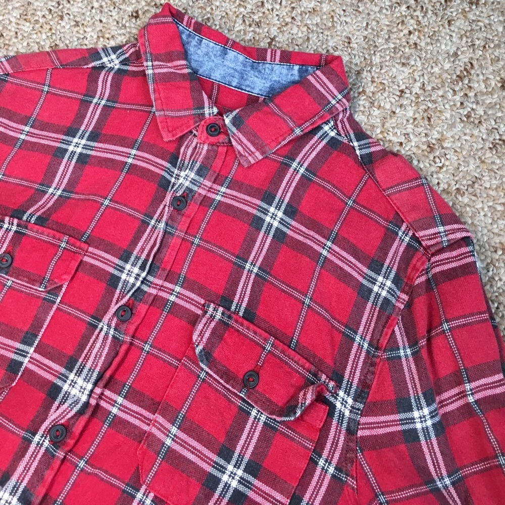 Red flannel - Picture 2 of 2