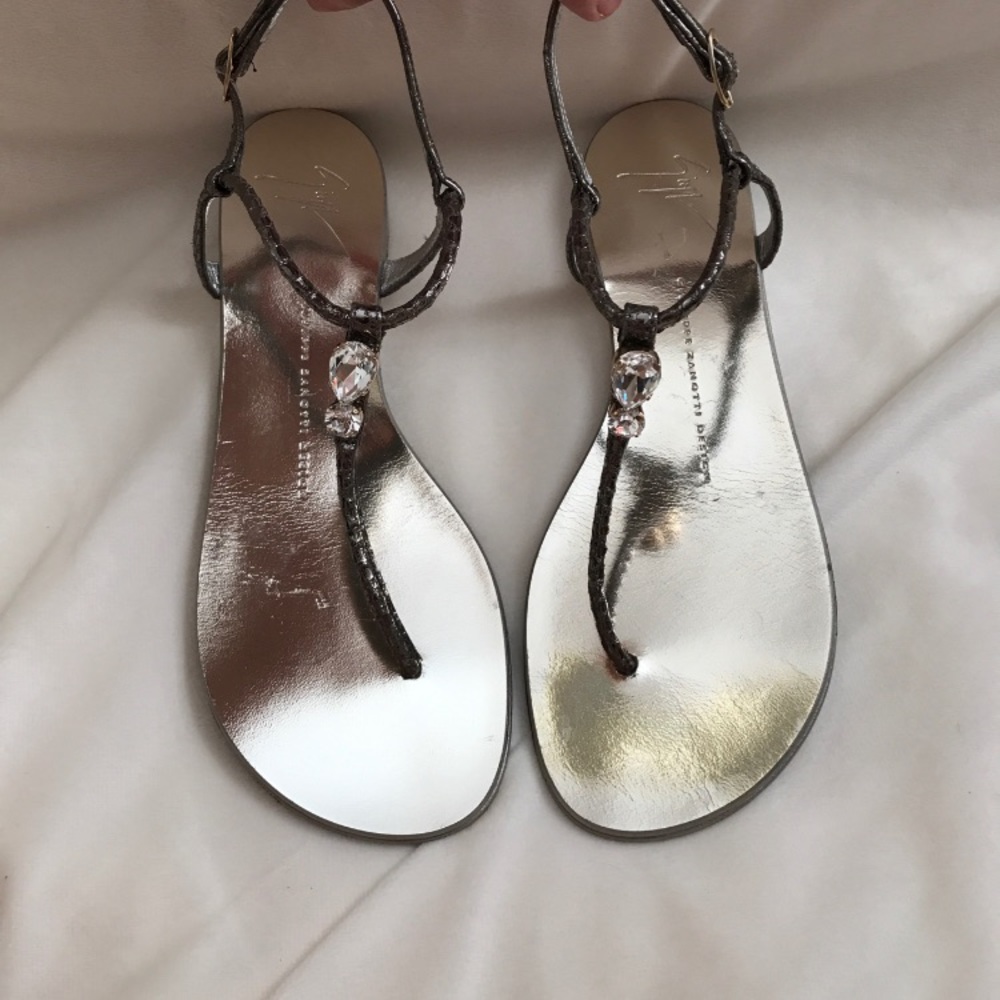 100% AUTHENTIC Giuseppe zanotti sandals Swarovski