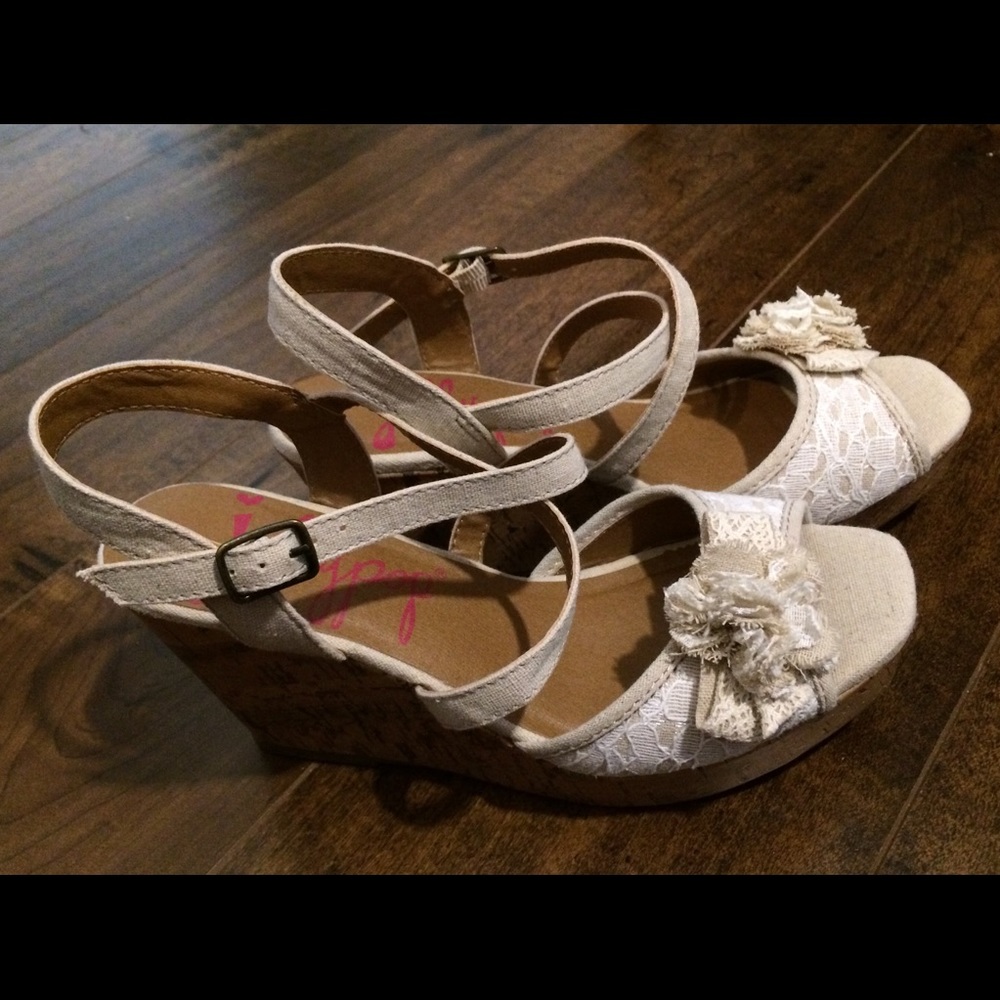 Ivory wedges