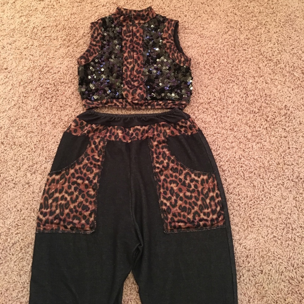 Dance or Halloween costume size 11–12