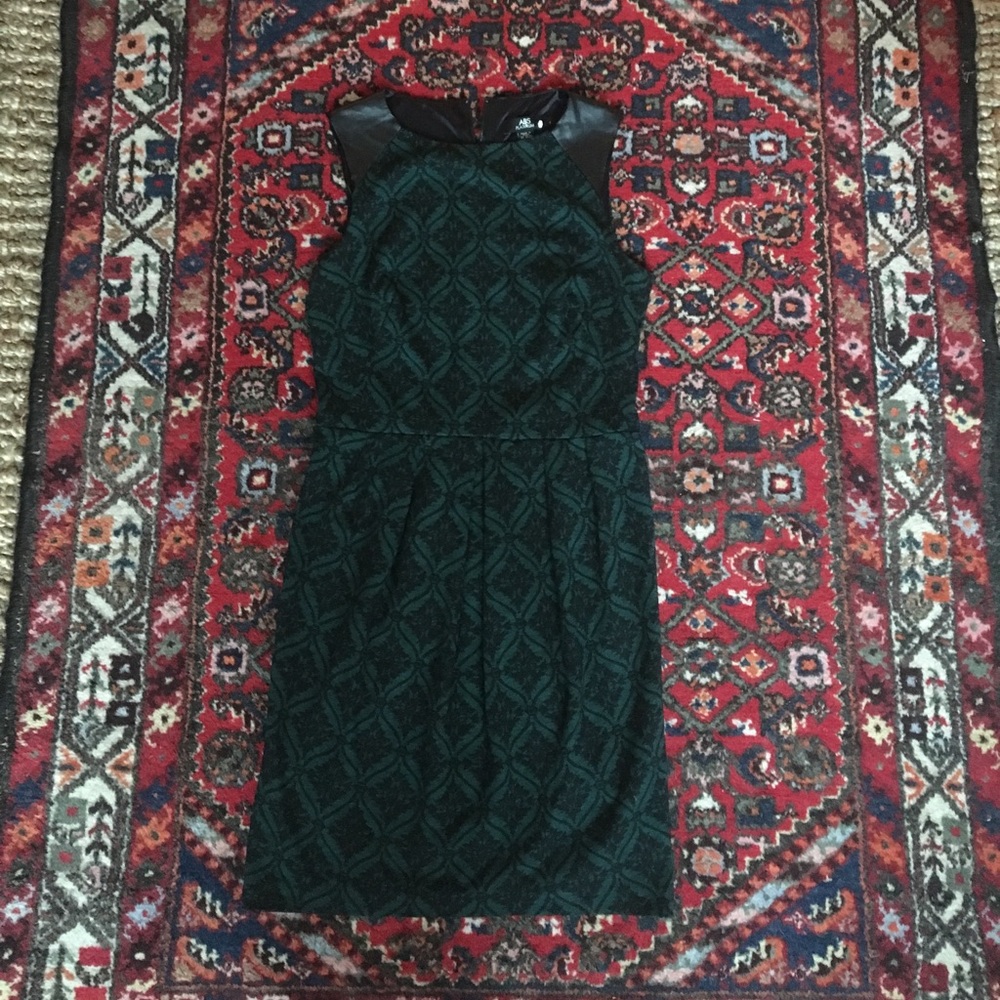 Black and emerald green damasque dress!