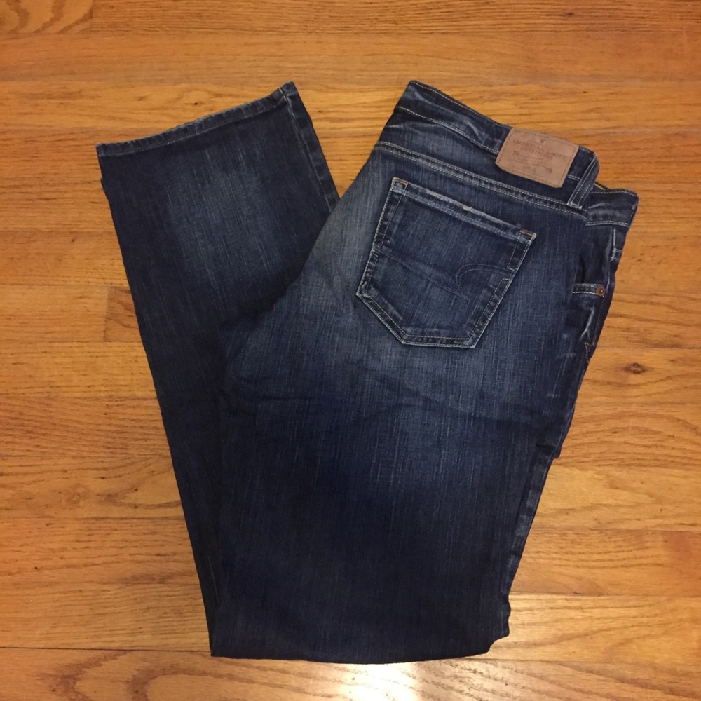 NWOT American eagle straight 77 jeans