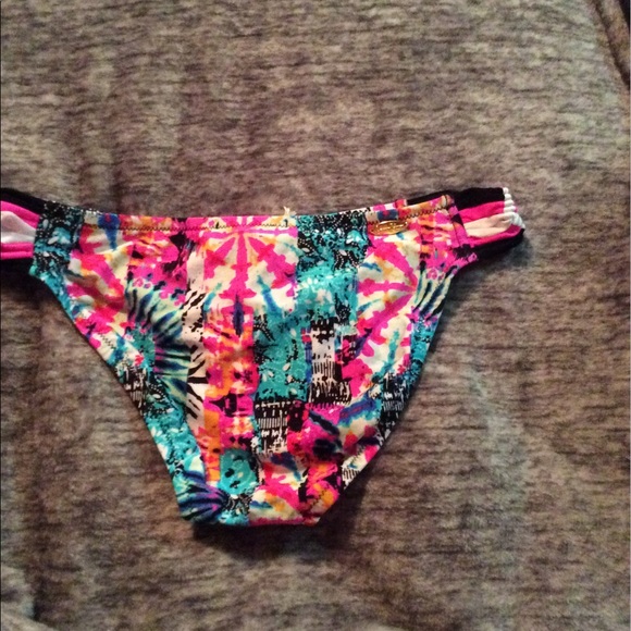 Jessica Simpson Firework macrame side hipster NWT - Picture 4 of 7