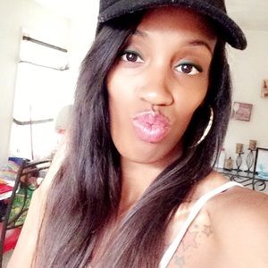 Meet your Posher, Chante