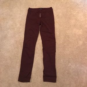 Maroon skinny pant