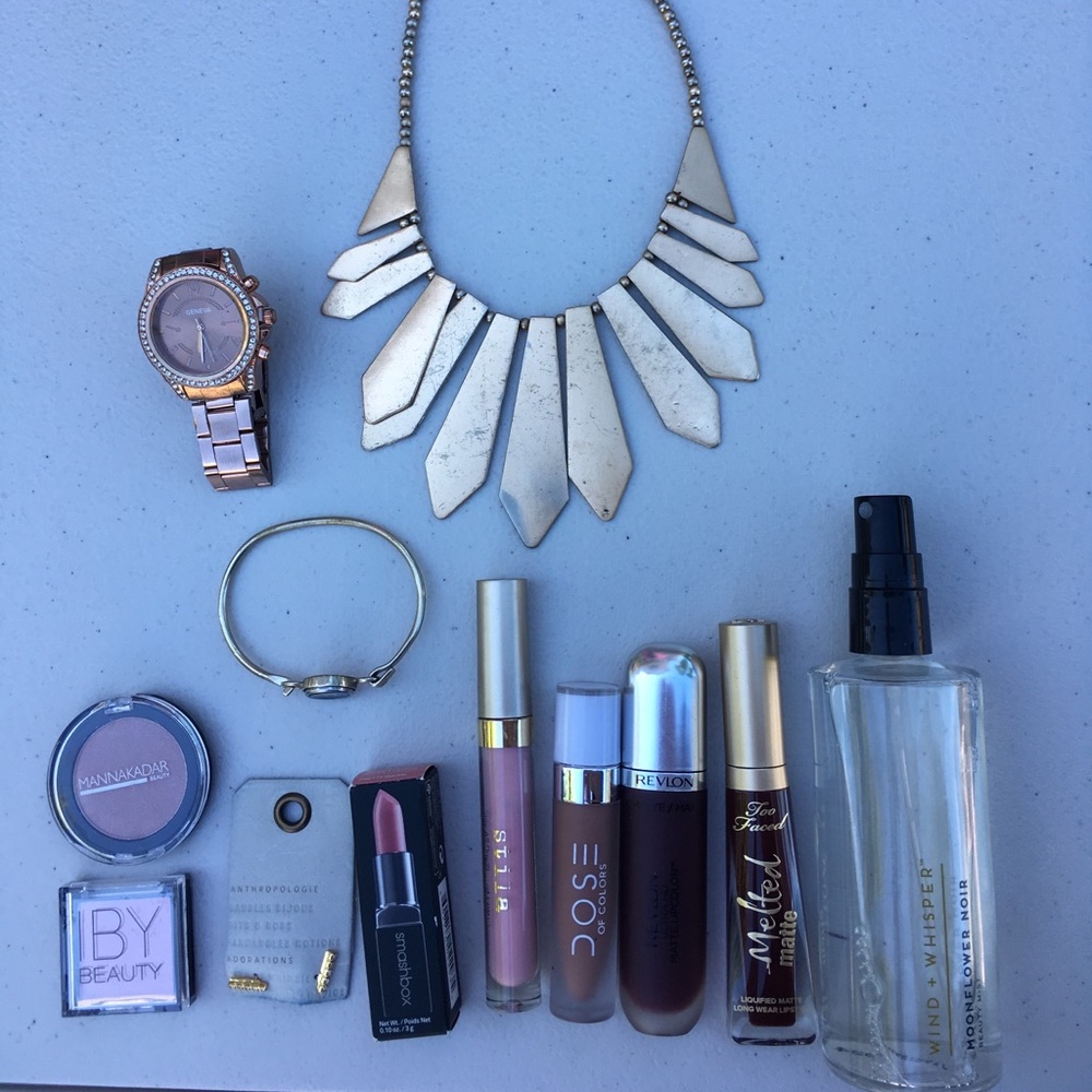 Beauty item bundles!! Pick any for four items