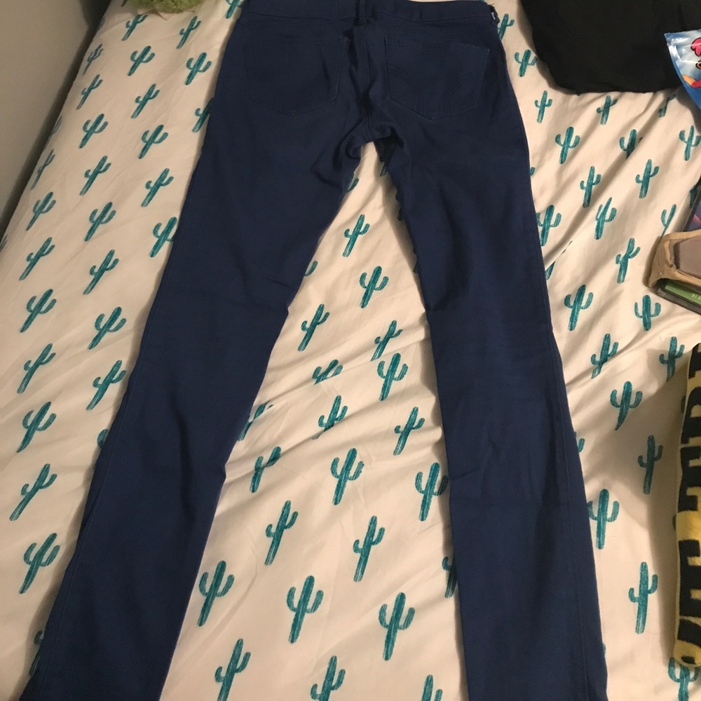 Hollister skinny blue jeans