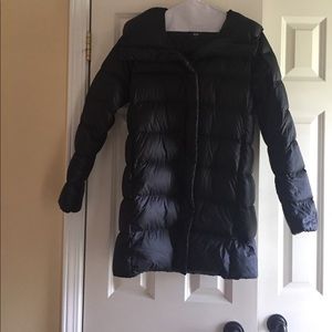 Uniqlo black down parka