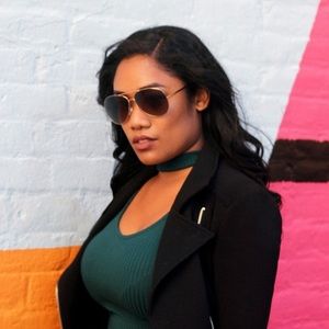 Meet your Posher, Cami