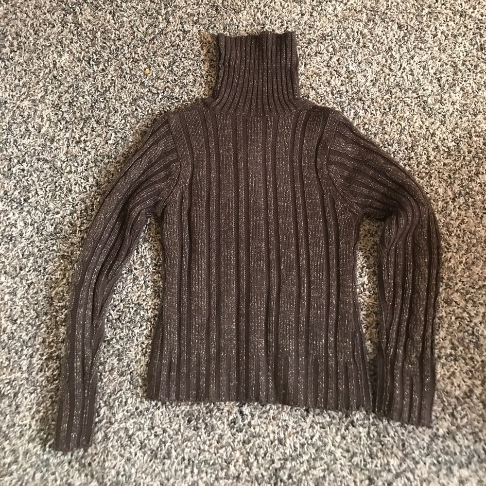 High turtle neck