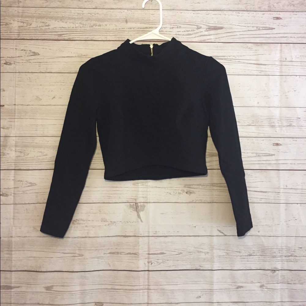 Long Sleeve Crop Top