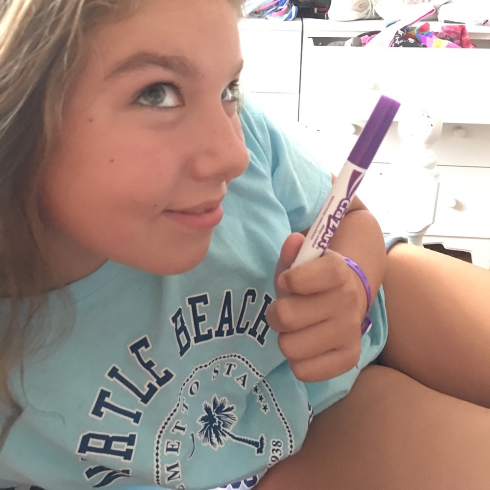 Marker with girl