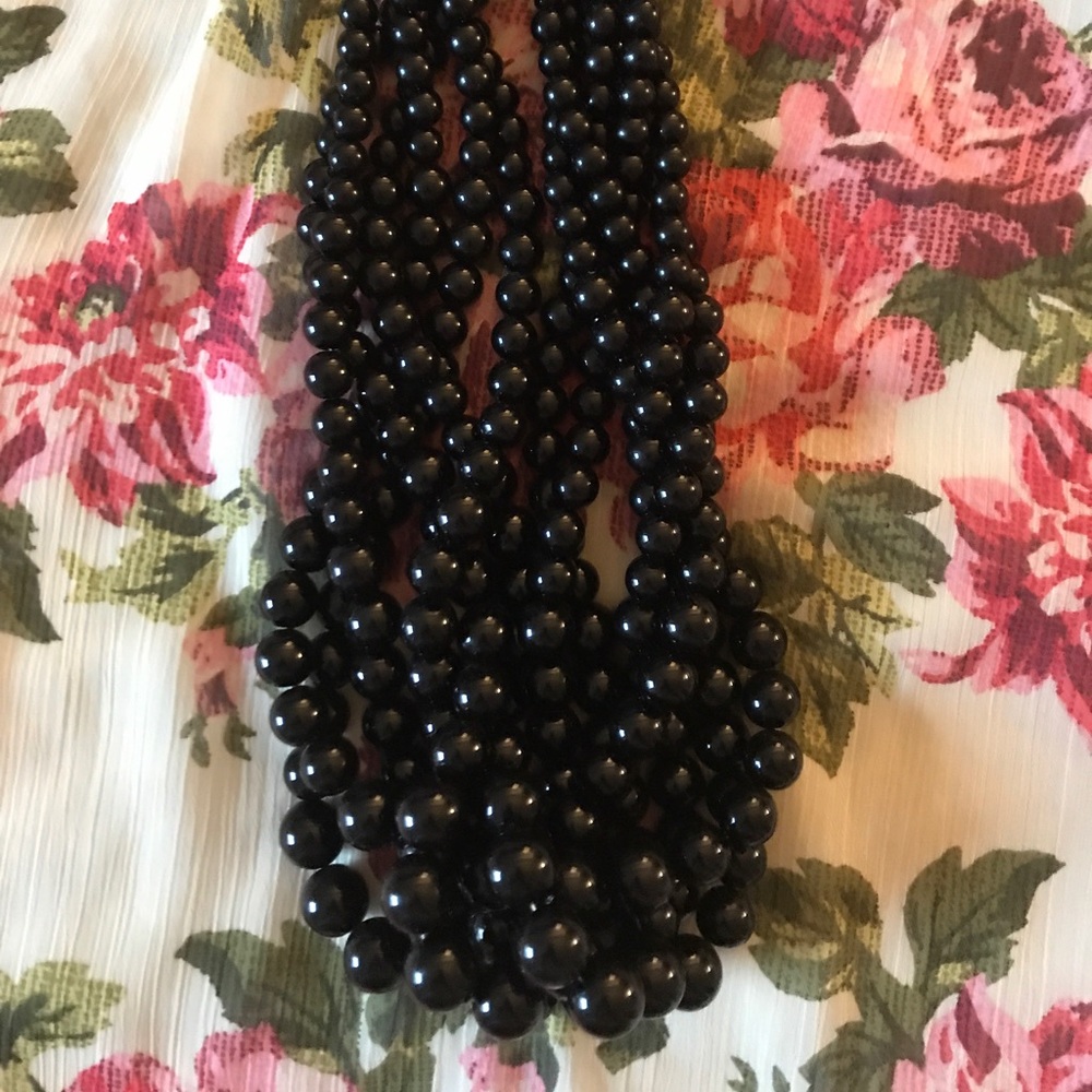 Neckless - Picture 2 of 2