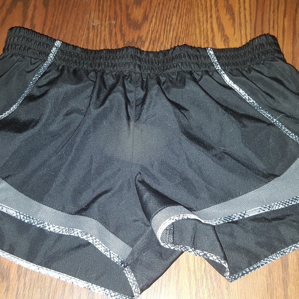 Running shorts
