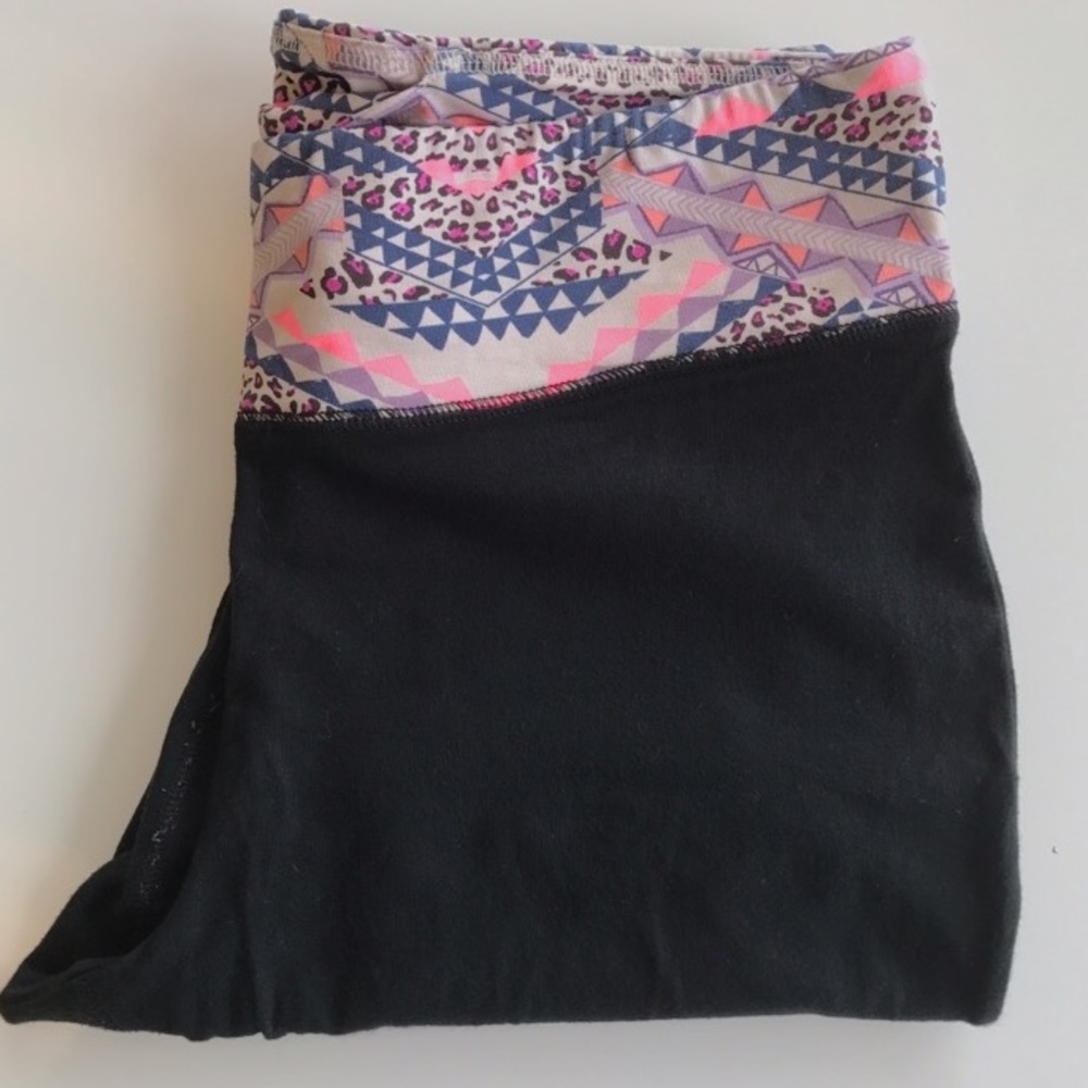 Printed yoga pants 💗