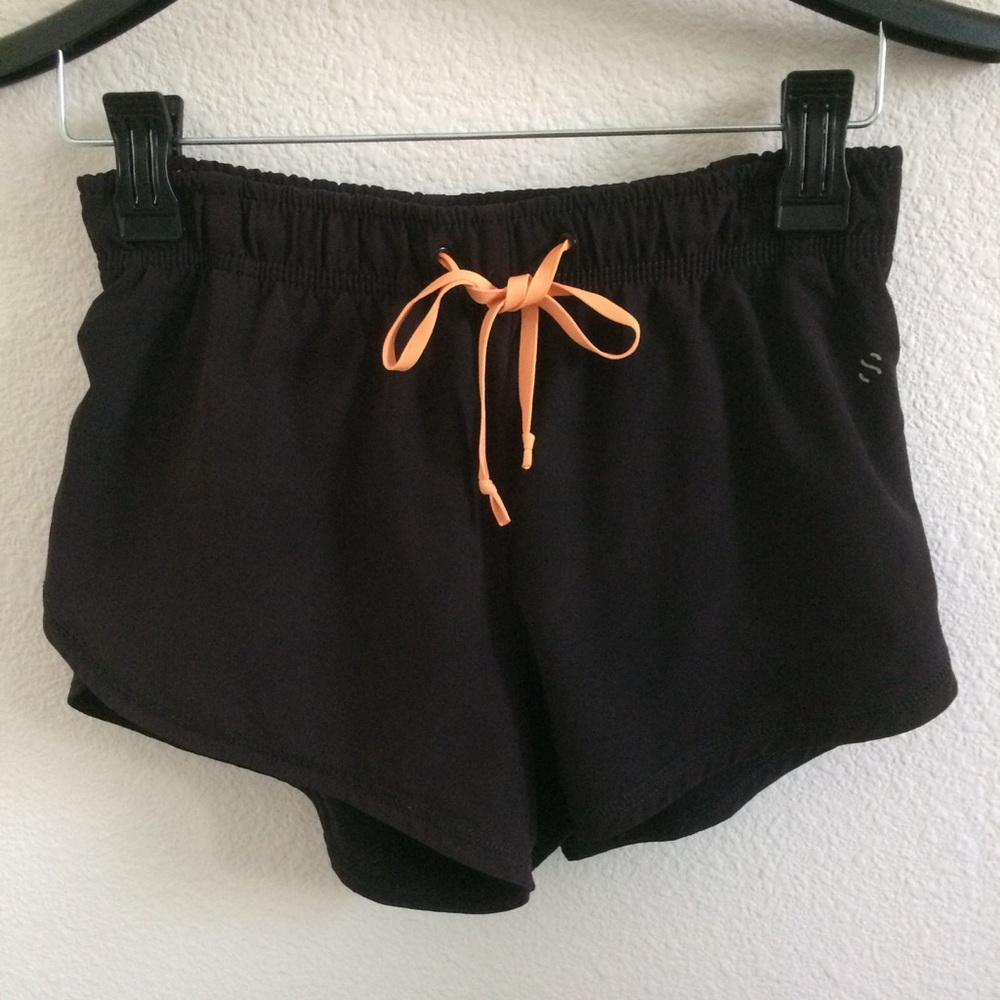 H&M Sport/Exercise Shorts With Spandex For Gym
