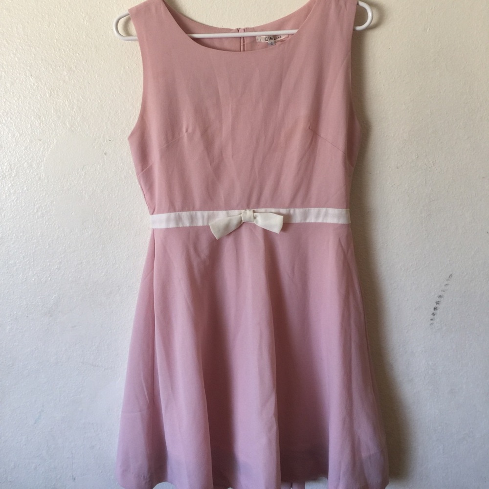 Soft pink dress