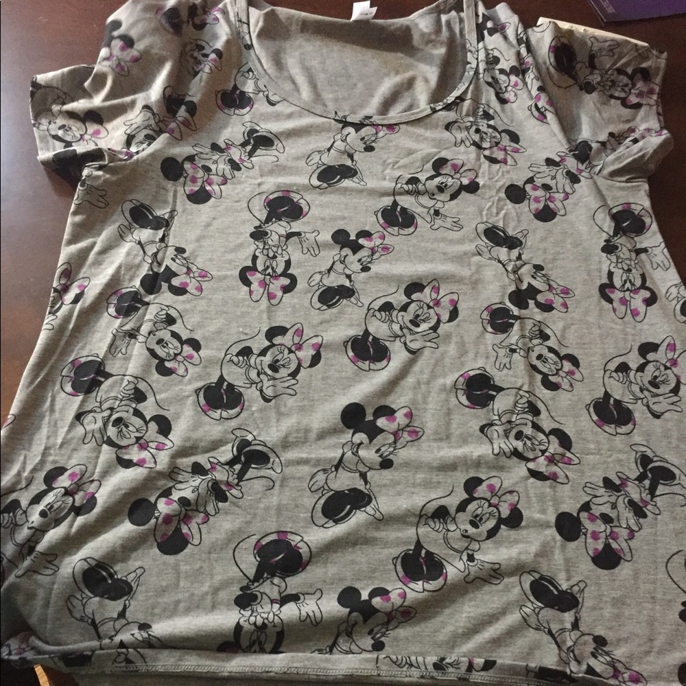 Lularoe Disney Minnie Mouse classic t