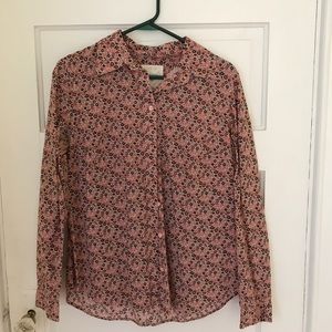 Long-sleeved button up shirt