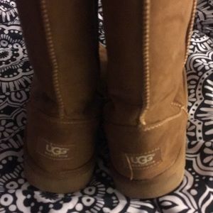 UGGS