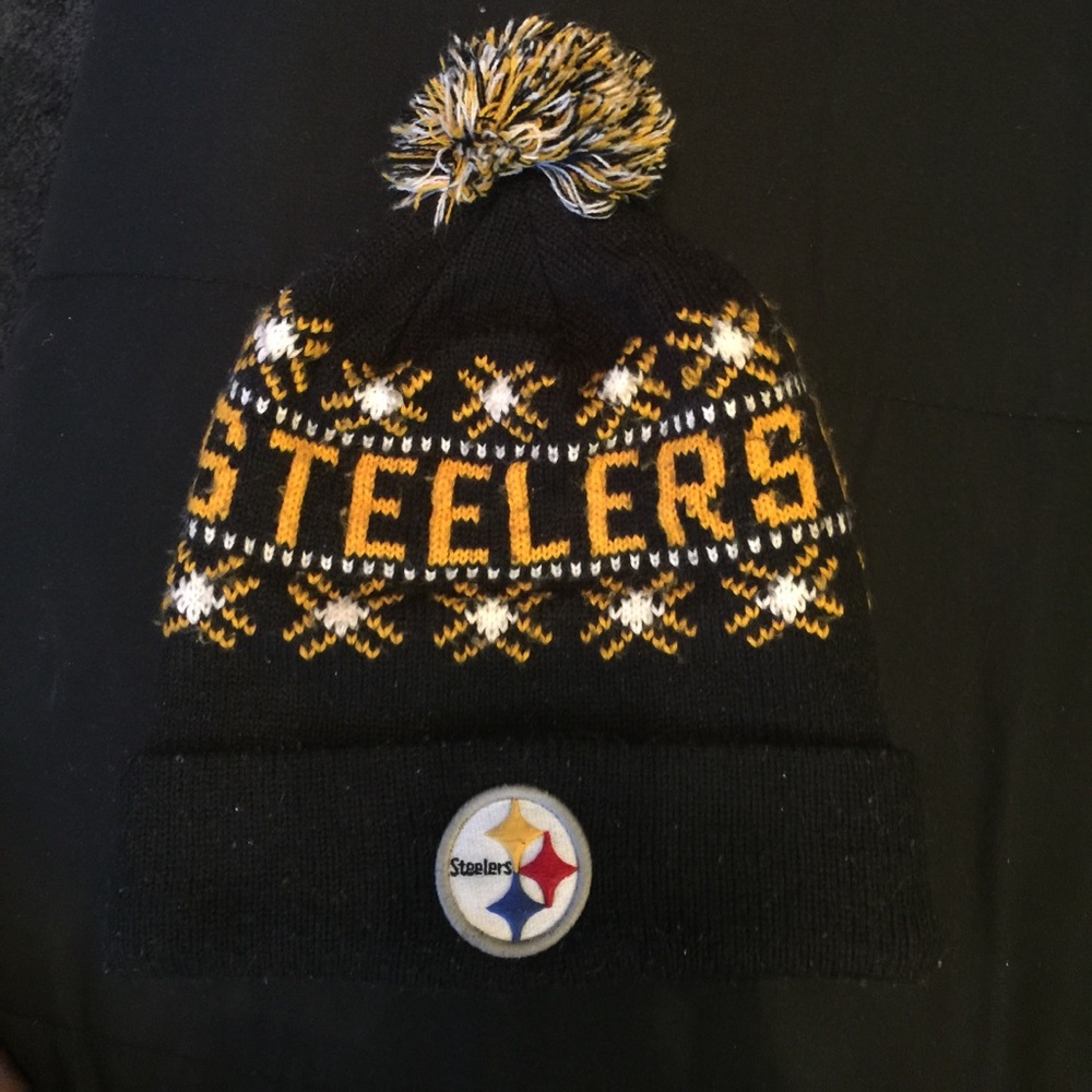 Pittsburgh Steelers Beanie W/ Pom Pom