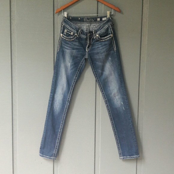 Miss me skinny 💙🌹 - Picture 4 of 7