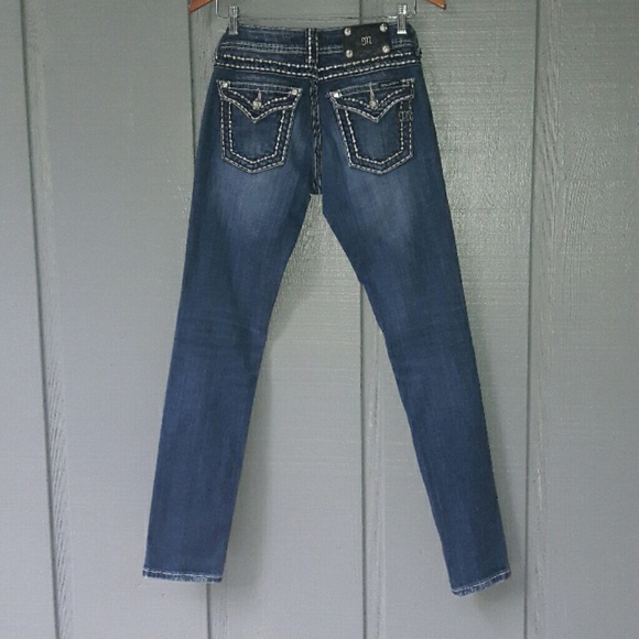 Miss me skinny 💙🌹 - Picture 5 of 7